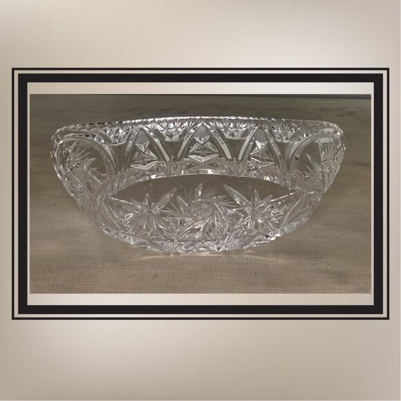 Vintage Pinwheel Crystal Cut Oval Boat Shaped Bowl - Picture 6 of 8